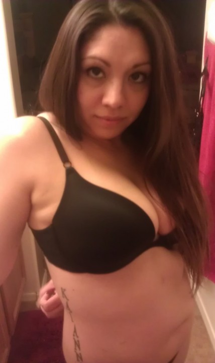 My Curvy Milf Is Looking For A Discreet Sex Date